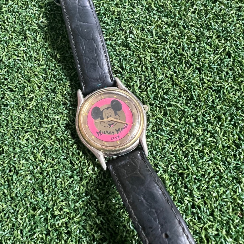 Disney Mickey Mouse Club Watch‎ Pink Face Black Leather Band Vintage
